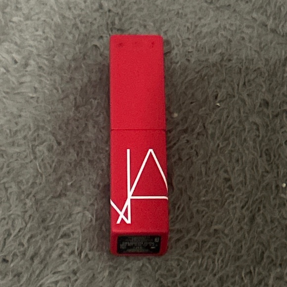 NARS mini red lipstick - Picture 4 of 5